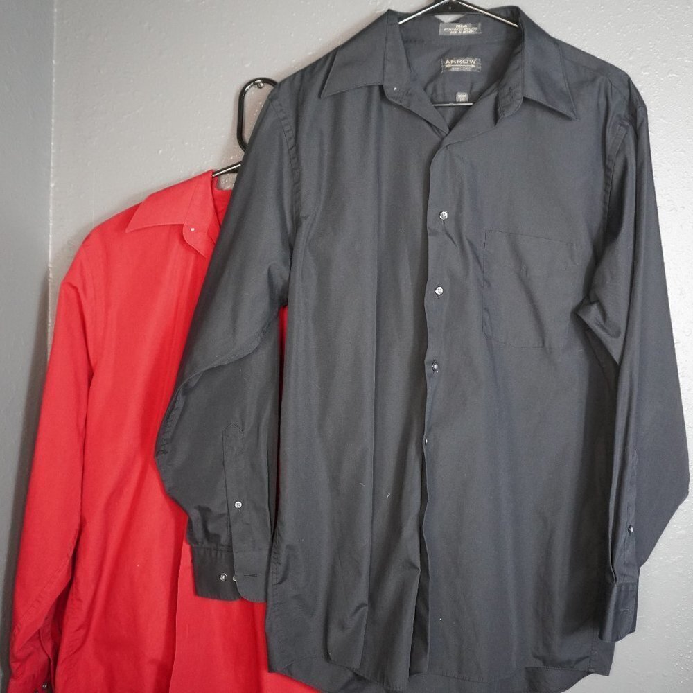 Arrow Mens Black Red Bundle (2) Button Down Regular Fit Long Sleeve Size Medium